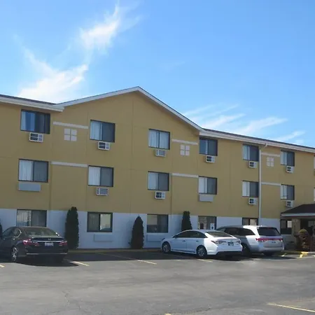 Super 8 By Wyndham Mundelein/Libertyville Area